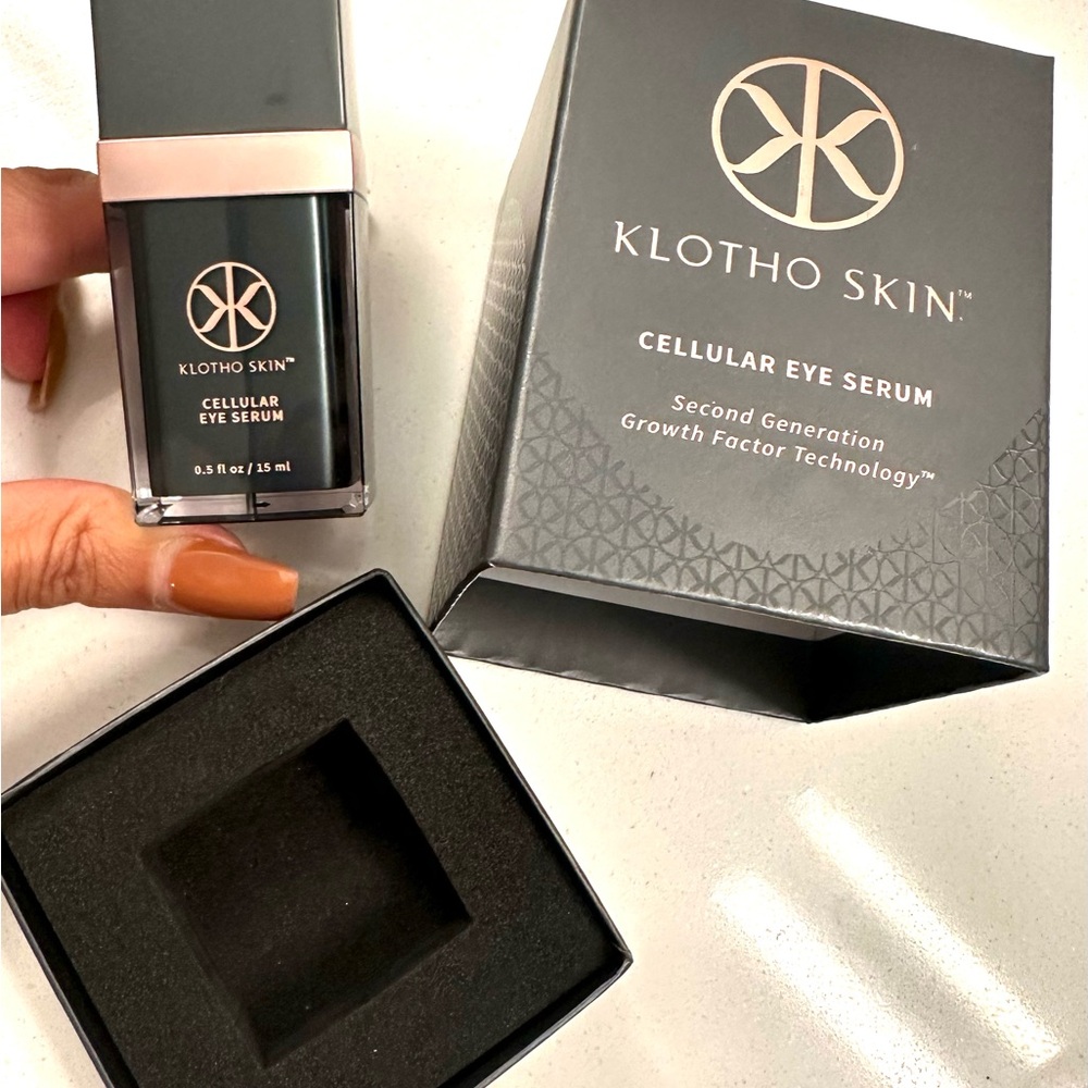 Cellular Eye Serum - Black and Gold - Picture 2 of 4